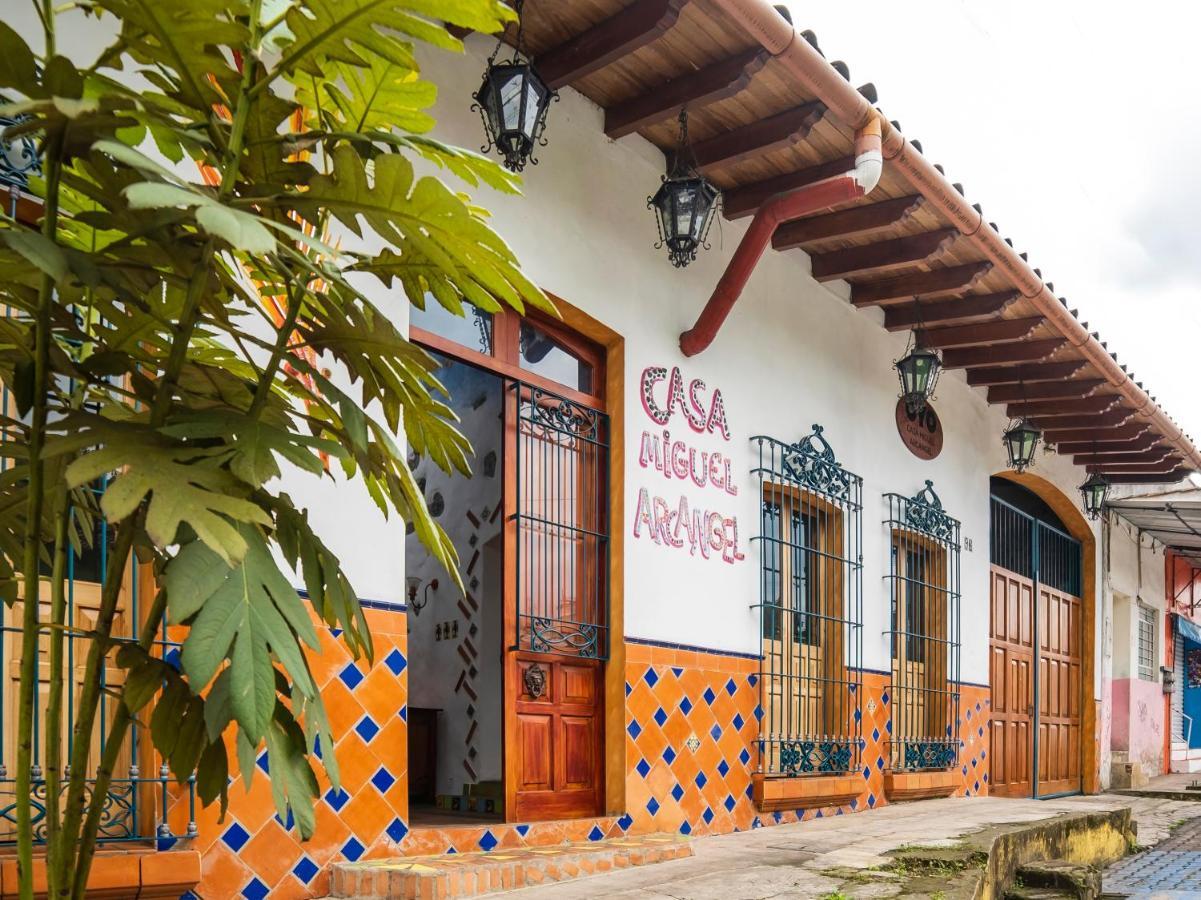 Casa Miguel Arcangel Coatepec  Kültér fotó